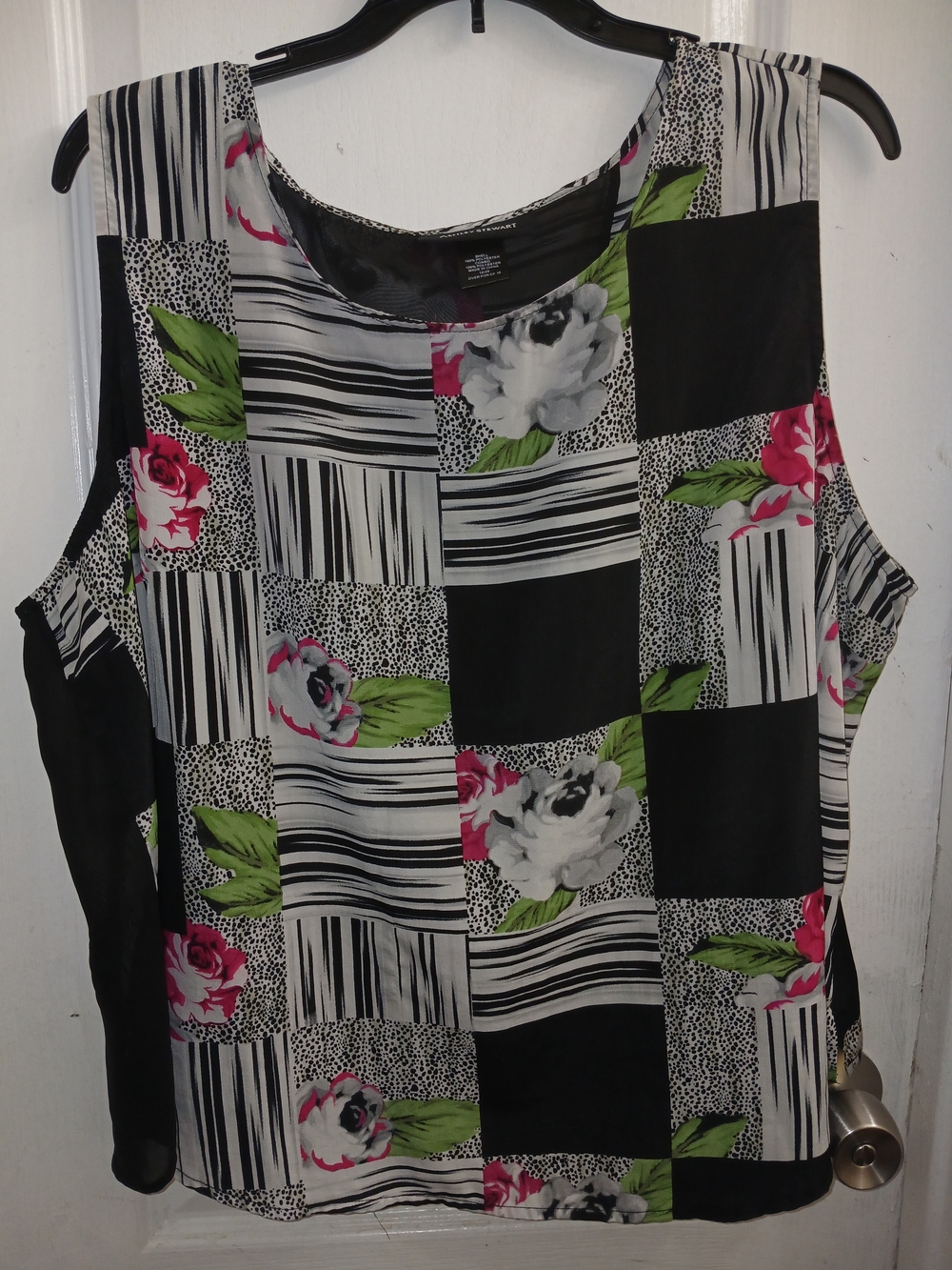 Ashley Stewart Black Patchwork Floral And Geo Sleeveless Blouse - W Sz 18/20